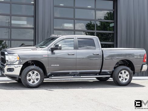 Used 2020 RAM 2500 Big Horn w/ Level 2 Equipment Group AWD/4WD image 3