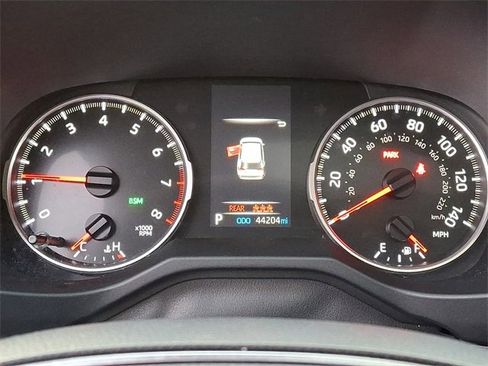 Certified 2022 Toyota RAV4 XLE w/ Convenience Package image 28