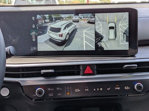 New 2026 Kia Sorento SX Prestige AWD/4WD image 17