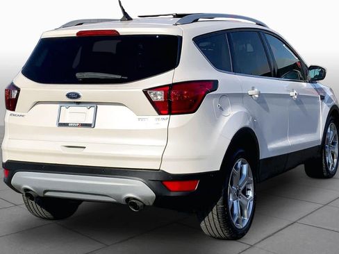 Used 2019 Ford Escape Titanium FWD image 13