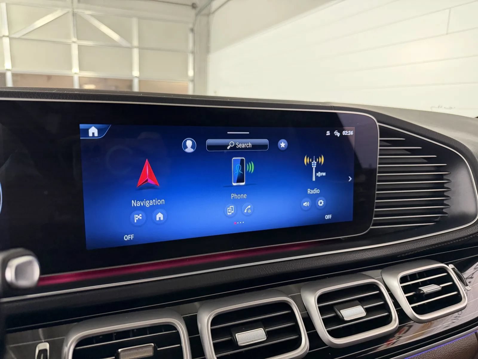 Used 2025 Mercedes-Benz GLS 450 4MATIC image 22