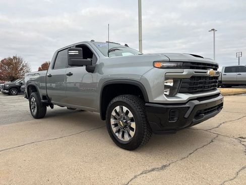 New 2026 Chevrolet Silverado 2500 Custom w/ Custom Value Package image 7