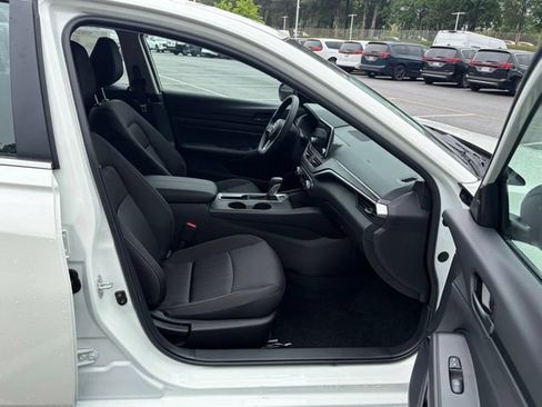 New 2026 Nissan Altima 2.5 SV FWD image 27