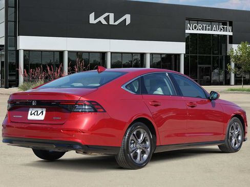 Used 2024 Honda Accord EX-L image 5