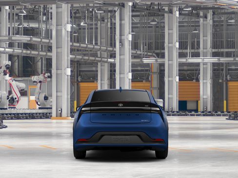 New 2027 Toyota Prius Plug-In Hybrid FWD image 10