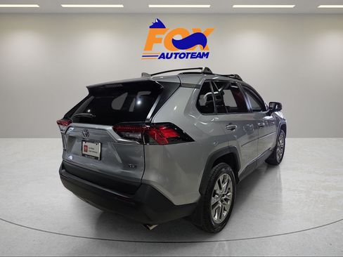 Used 2024 Toyota RAV4 XLE Premium FWD image 4