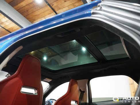 Used 2020 Jaguar F-PACE SVR image 34