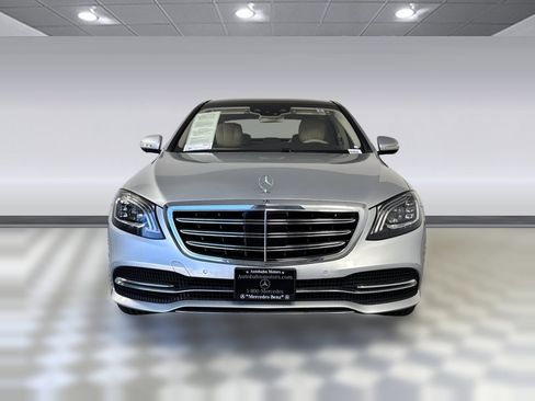 Used 2019 Mercedes-Benz S 560 Sedan image 4