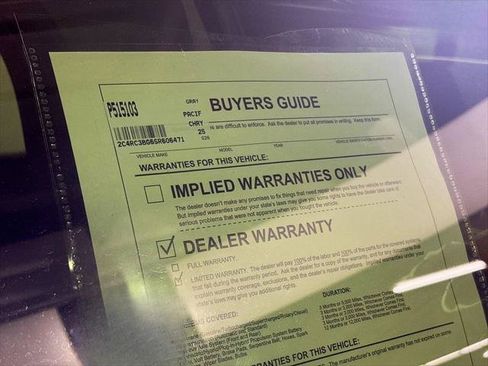 Certified 2025 Chrysler Pacifica Select AWD/4WD image 23