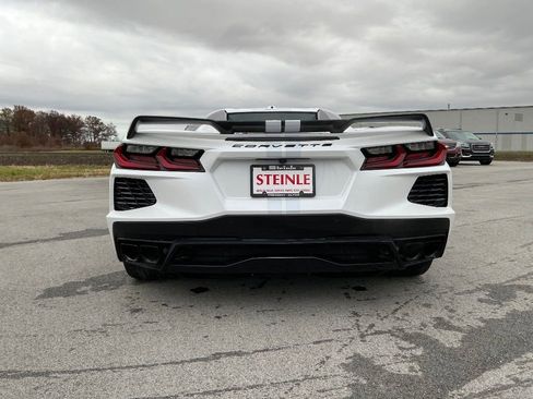 Used 2023 Chevrolet Corvette Stingray Premium Conv w/ Z51 Performance Package RWD image 4