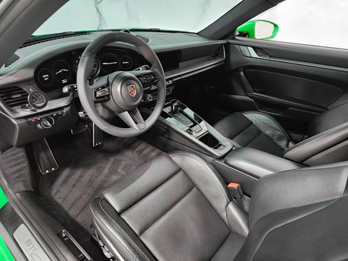 Used 2022 Porsche 911 Carrera 4S w/ Sport Package AWD/4WD image 17