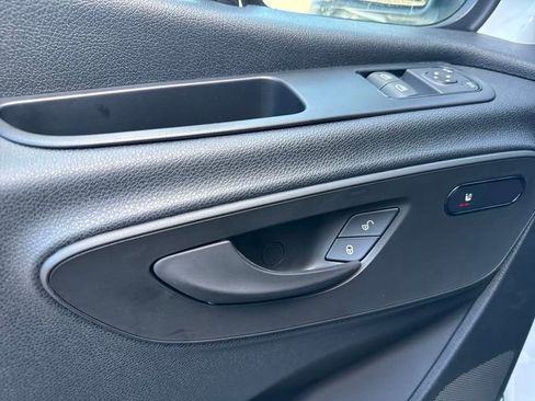 Used 2024 Mercedes-Benz Sprinter 3500 image 11