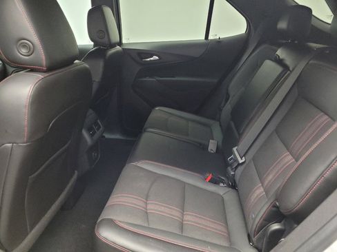 Used 2022 Chevrolet Equinox RS w/ LPO, Floor Liner Package image 18