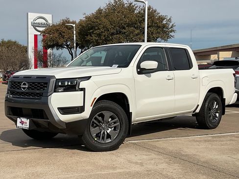 New 2026 Nissan Frontier SV w/ SV Convenience Package RWD image 2