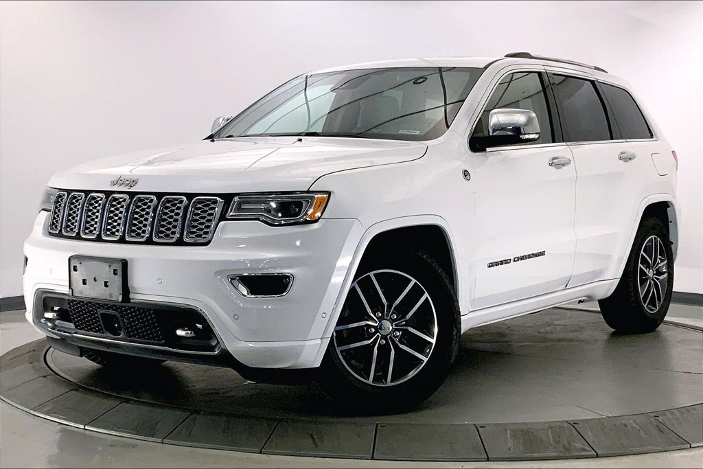 Used 2018 Jeep Grand Cherokee Overland AWD/4WD image 11