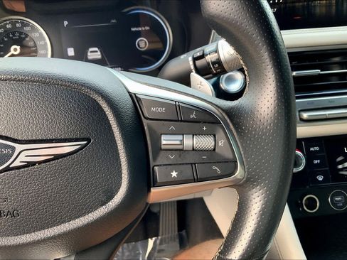 Used 2024 Genesis G70 2.5T AWD/4WD image 22