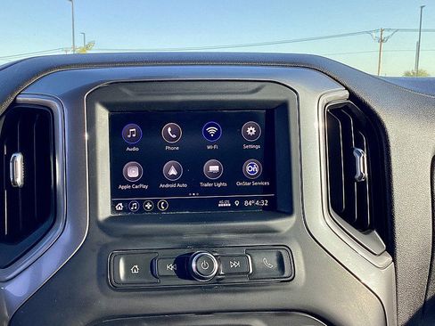 Used 2021 Chevrolet Silverado 1500 Custom image 10