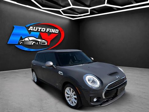 Used 2017 MINI Cooper Clubman S AWD/4WD image 2