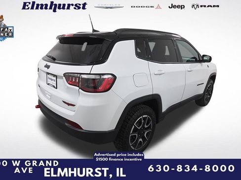 Used 2024 Jeep Compass Trailhawk image 6