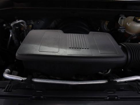 Used 2021 GMC Yukon XL SLT image 33