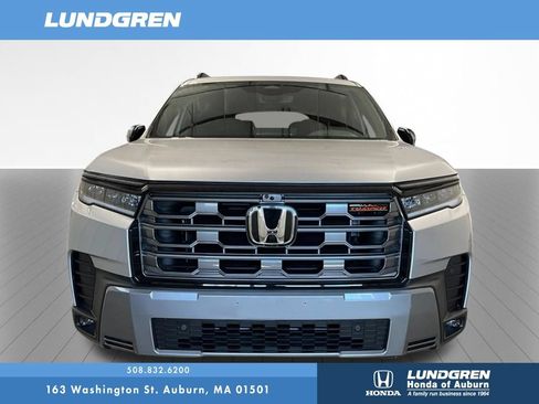 New 2026 Honda Pilot TrailSport image 28