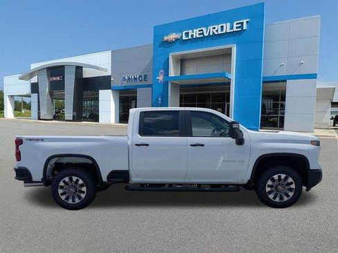New 2026 Chevrolet Silverado 2500 Custom w/ Custom Value Package AWD/4WD image 3