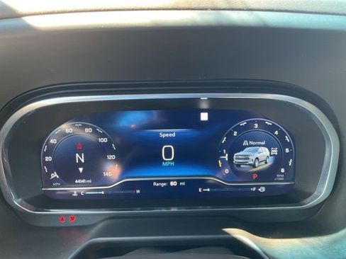 Certified 2022 Chevrolet Tahoe Z71 w/ Z71 Off-Road Package image 12