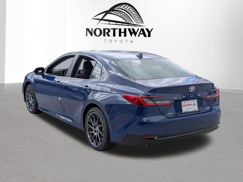 New 2026 Toyota Camry XLE FWD image 4