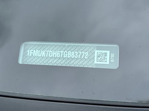 New 2026 Ford Explorer Active RWD image 18