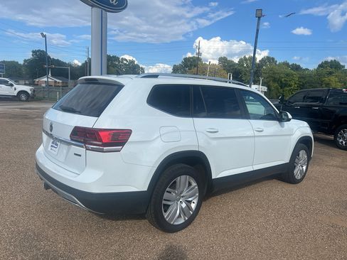 Used 2019 Volkswagen Atlas SE w/ Towing Package AWD/4WD image 4