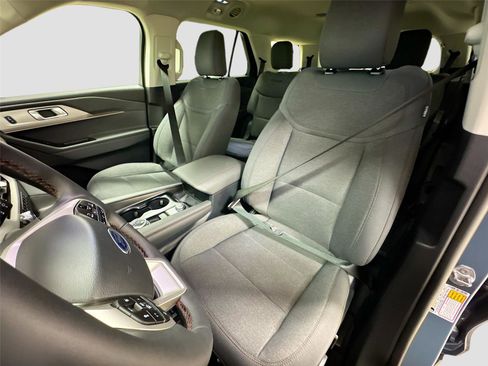 New 2026 Ford Explorer Active image 20