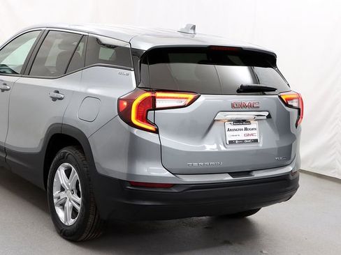 Certified 2024 GMC Terrain SLE AWD/4WD image 7