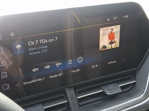 Used 2025 Chevrolet Trax ACTIV w/ Driver Confidence Package image 16