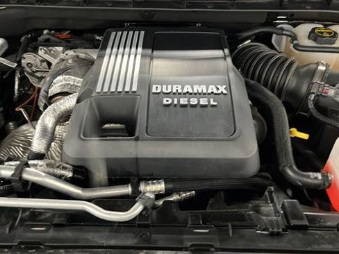 Used 2025 GMC Sierra 1500 AT4 w/ AT4 Premium Package AWD/4WD image 27