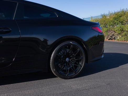 Used 2023 BMW M4 xDrive Competition AWD/4WD image 19