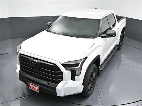 Used 2026 Toyota Tundra SR5 w/ SX Package RWD image 34