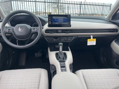 New 2026 Honda HR-V LX image 8