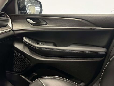 Used 2022 RAM 1500 Laramie image 30