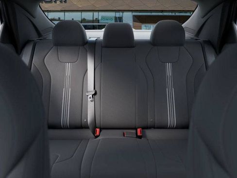 New 2026 Hyundai Elantra Hybrid FWD image 12