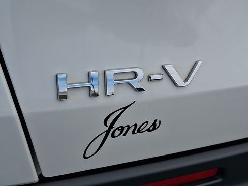Certified 2024 Honda HR-V Sport image 30