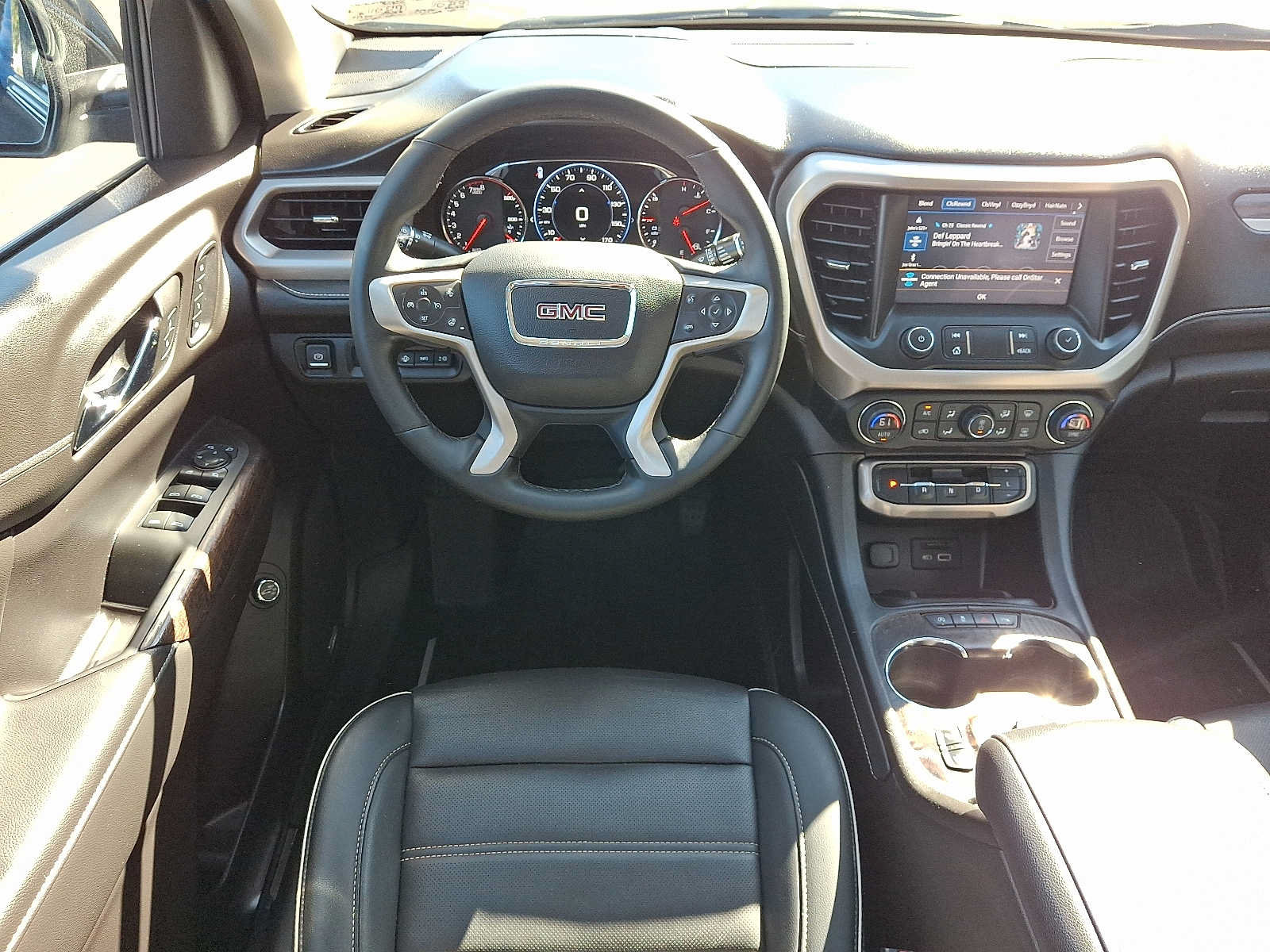 Used 2023 GMC Acadia Denali w/ LPO, Floor Liner Package AWD/4WD image 11