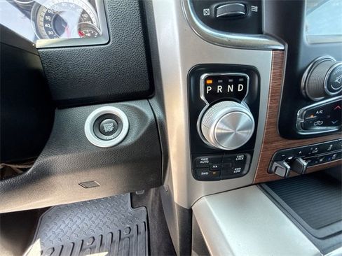 Used 2017 RAM 1500 Laramie w/ Convenience Group image 14