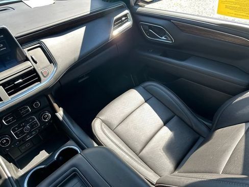 Used 2023 Chevrolet Tahoe High Country AWD/4WD image 24
