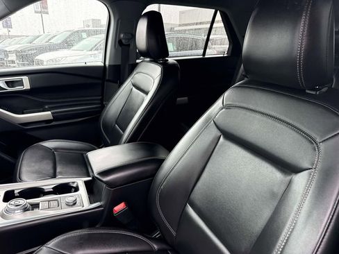 Certified 2023 Ford Explorer XLT w/ Equipment Group 202A image 24