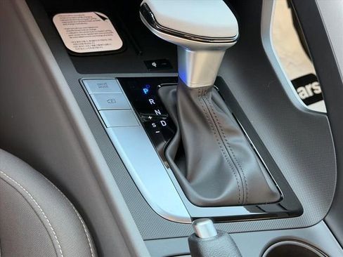 New 2026 Hyundai Elantra Sport FWD image 25