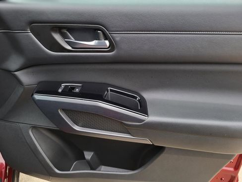 Certified 2023 Nissan Pathfinder SL w/ SL Premium Package image 13