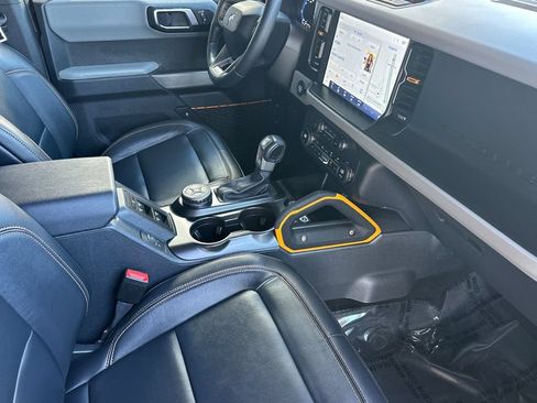 Used 2021 Ford Bronco Badlands AWD/4WD image 17