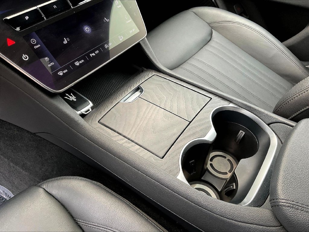 Used 2023 Maserati Grecale Modena AWD/4WD image 18