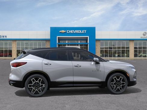New 2026 Chevrolet Blazer RS w/ Driver Confidence II Package FWD image 5
