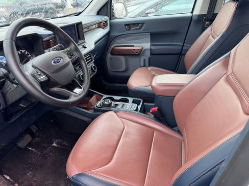 Used 2024 Ford Maverick Lariat image 7